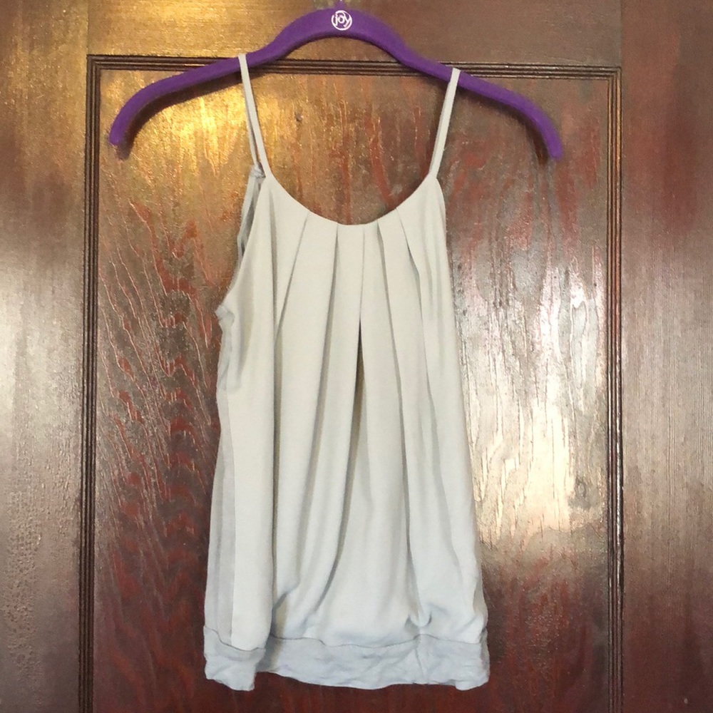 Gray tank top